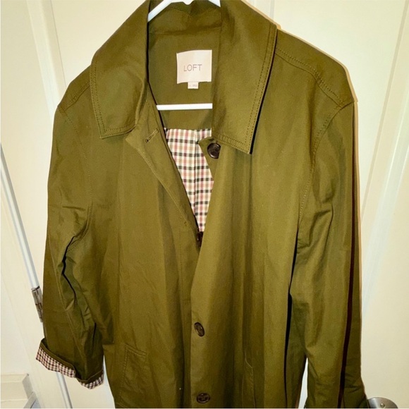 LOFT Olive Green Trench Coat with Plaid Lining - Picture 5 of 9